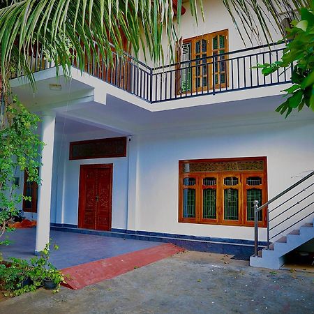 Columbus Villa Jaffna Bagian luar foto
