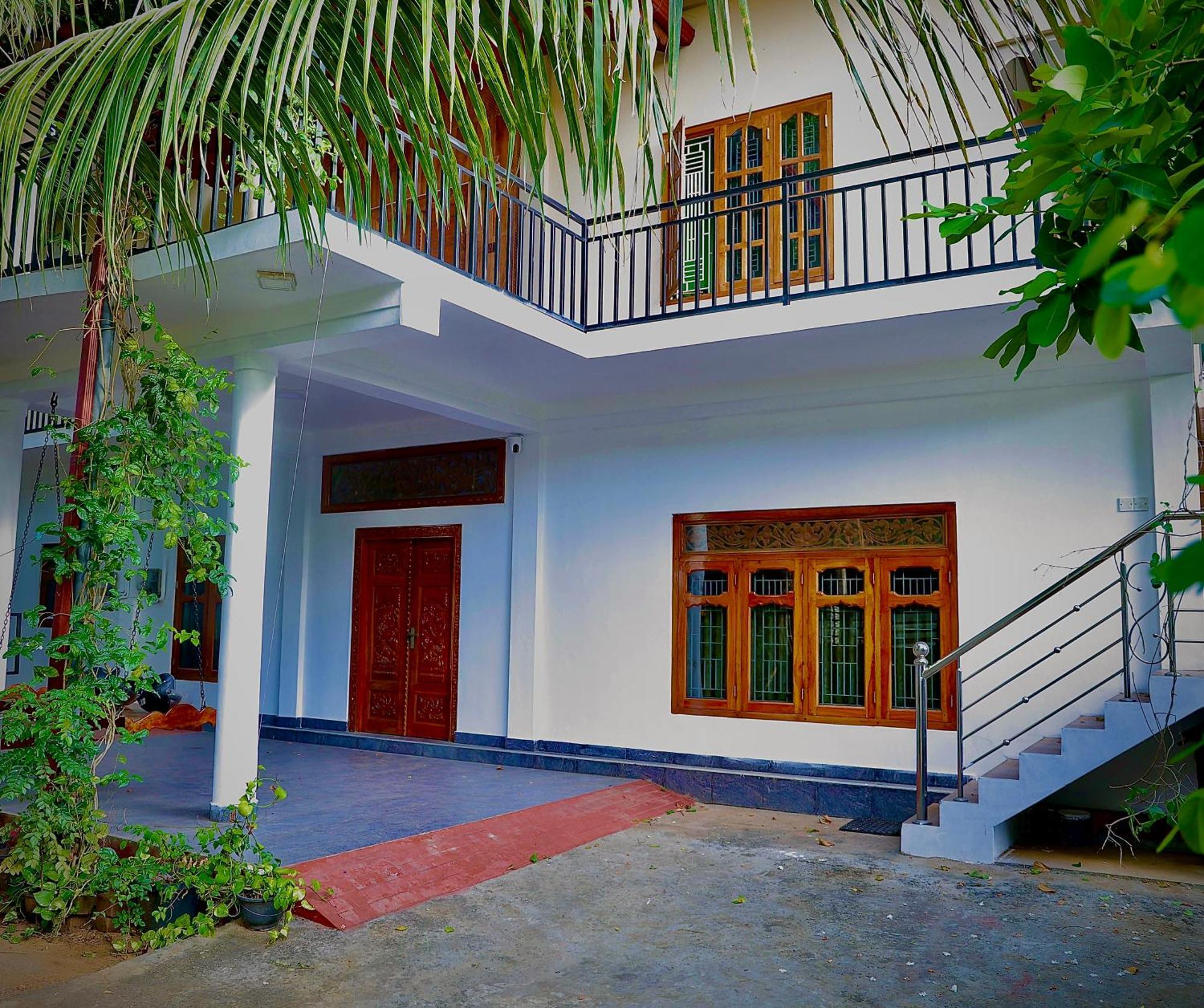Columbus Villa Jaffna Bagian luar foto