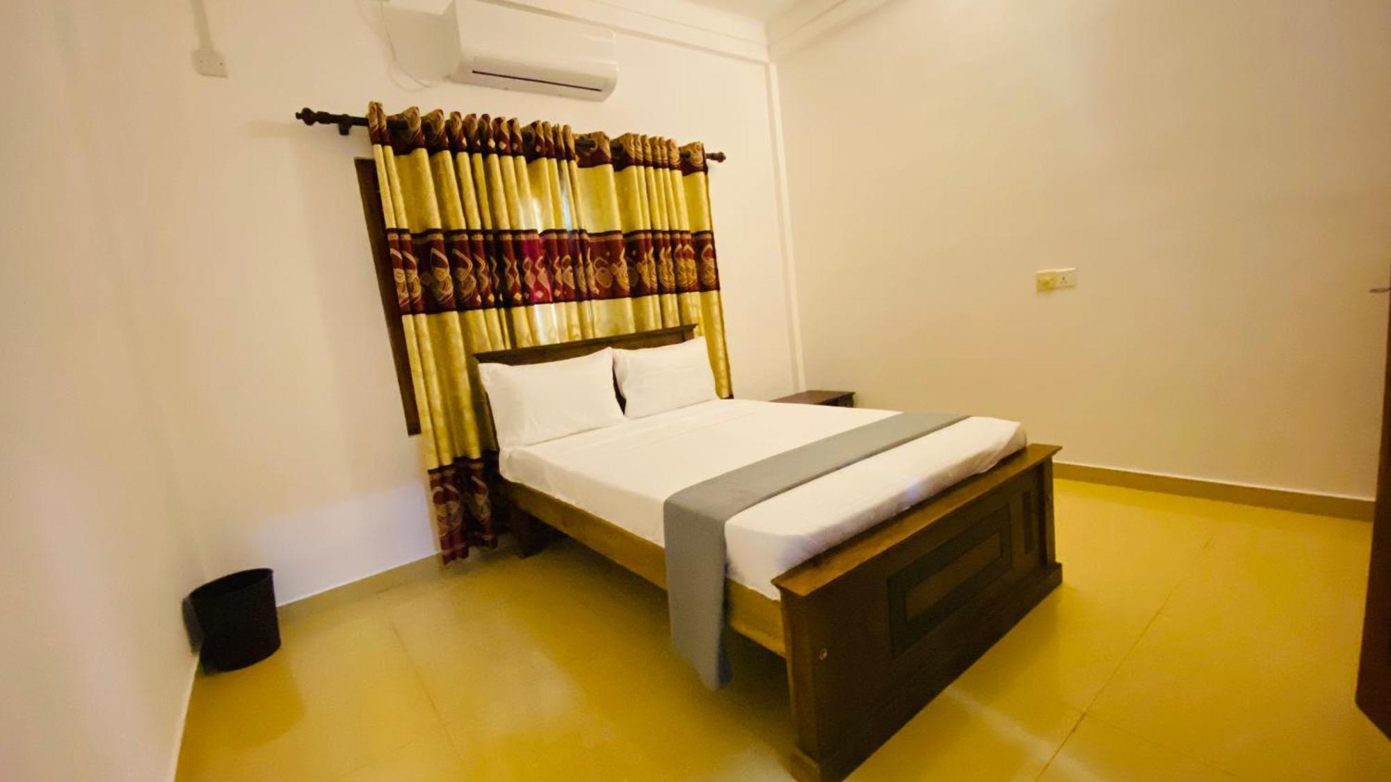 Columbus Villa Jaffna Bagian luar foto